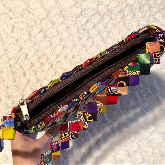 Candy Wrapper Handbag - Picture 5 of 7